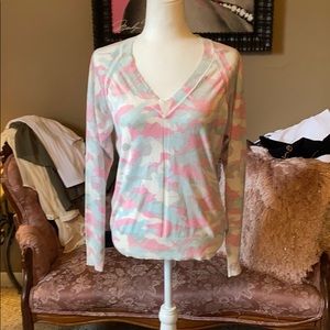 27 Miles pink/pastel colored camo sweater❤️🔥